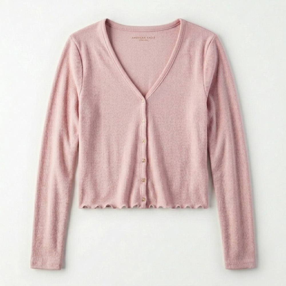 American‎ Eagle Outfitters Pink V‑Neck Button Crop Cardigan